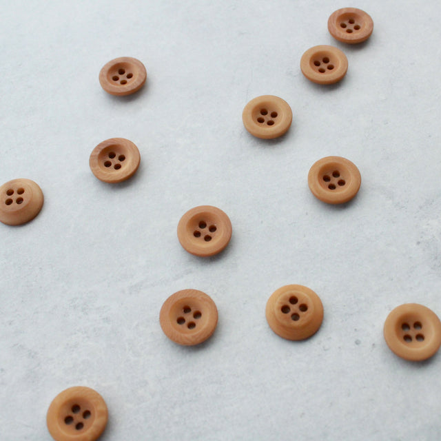 Merchant & Mills Buttons - 14mm Corozo Gold