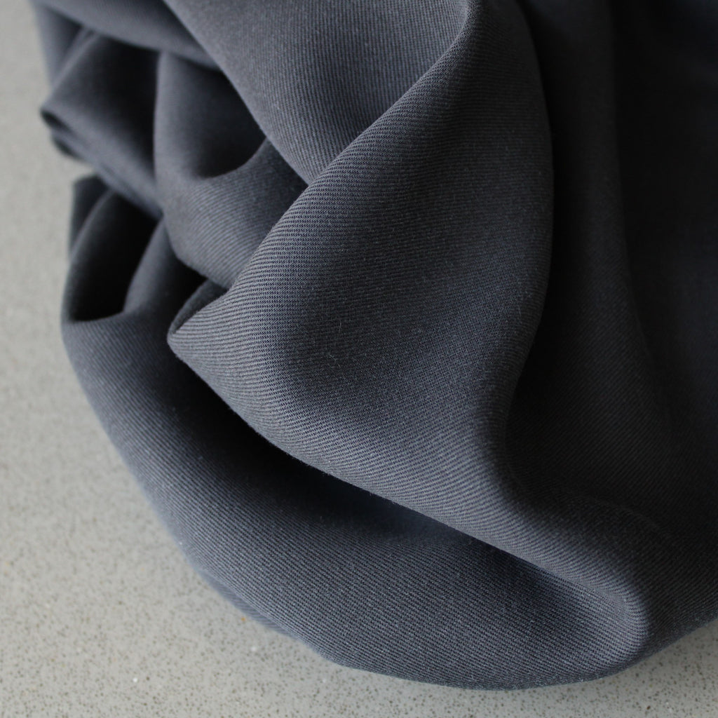 TENCEL™ Lyocell Smooth Drape Twill - Black