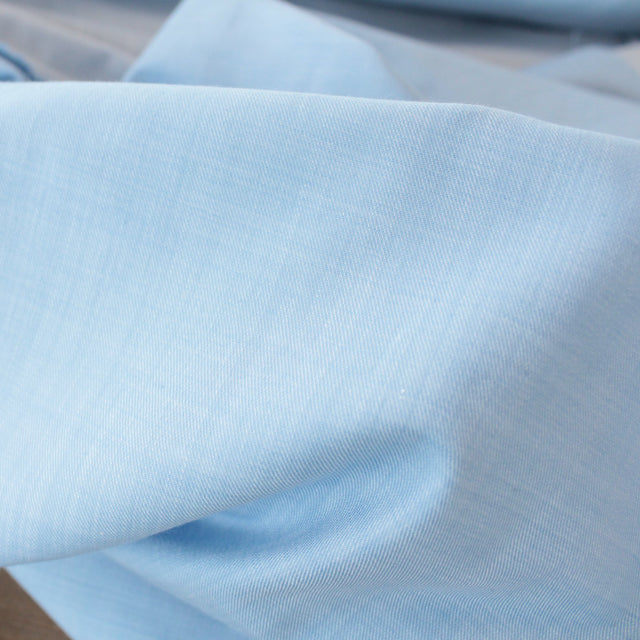 Nihon Menpu - 4.5oz Organic Cotton Shirting - Pale Indigo