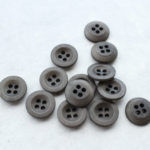 Merchant & Mills Buttons - 14mm Corozo Khaki