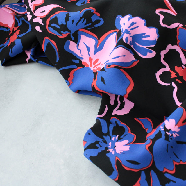 ECOVERO™ Viscose - Black Blooms