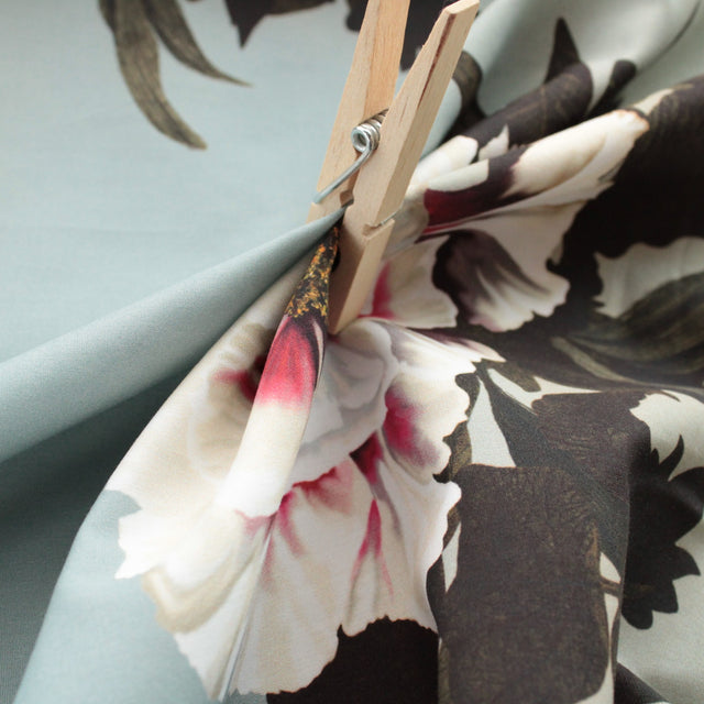 Printed Italian Cotton Shirting - Grey Large Floral
