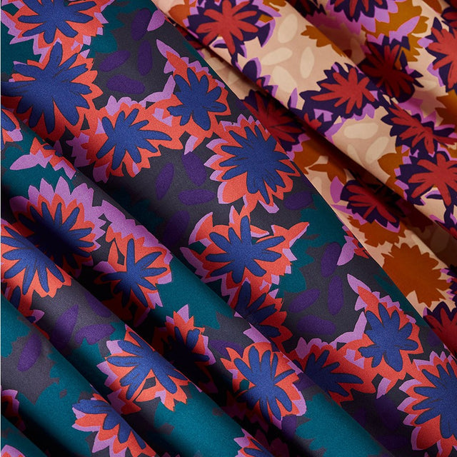 0.7m Remnant - ECOVERO™ Viscose 'Waterlily' - Night