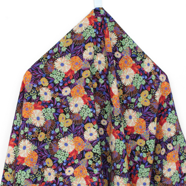 ECOVERO™ Viscose - Midnight Bouquet