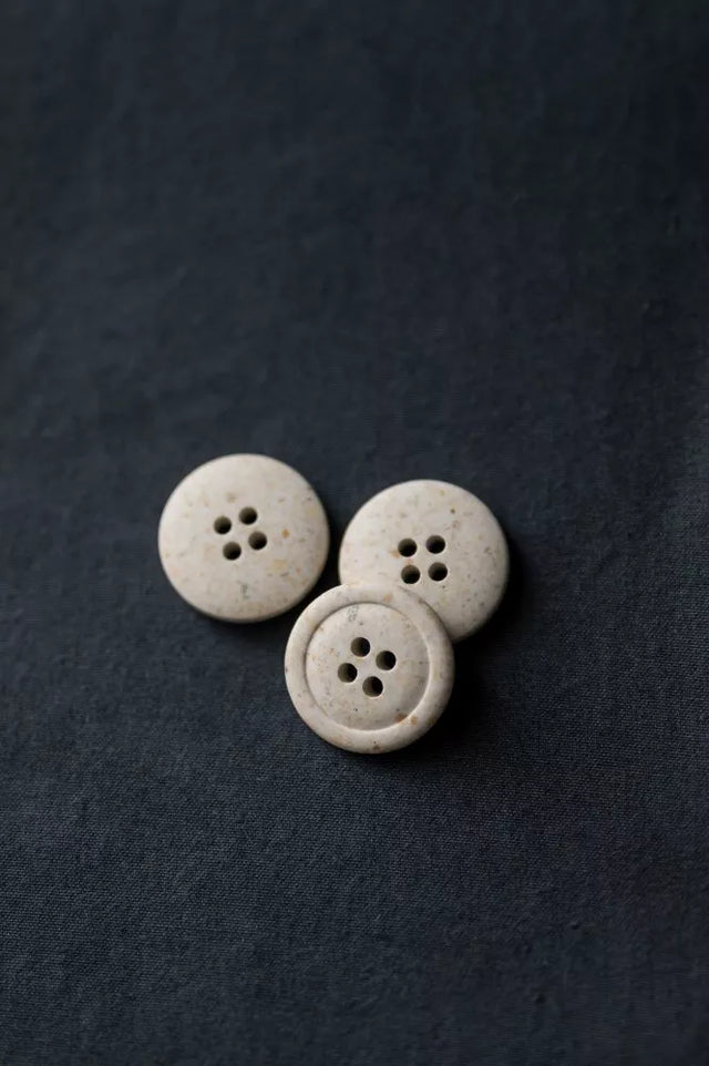 Merchant & Mills Buttons - 20mm Bianco