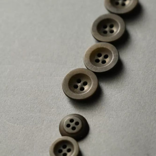 Merchant & Mills Buttons - 14mm Corozo Khaki