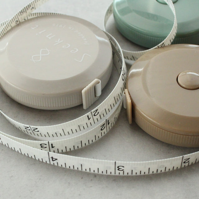 Retractable Tape Measure