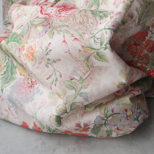 Liberty Fabrics Tana Lawn™ Cotton - Parchment Petals