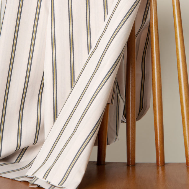 Yarn Dyed Cotton Shirting 'Weave Line' - Milky Clay