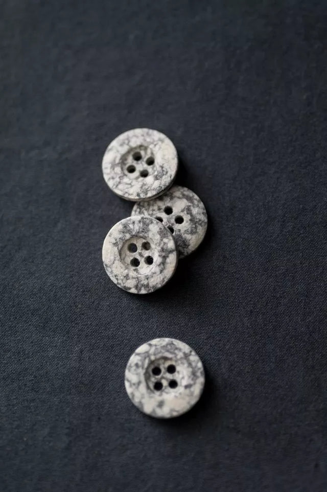 Merchant & Mills Buttons - 18mm City Snow