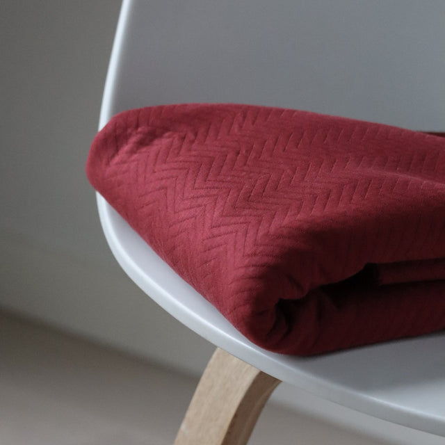 Organic Chevron Quilt - Berry